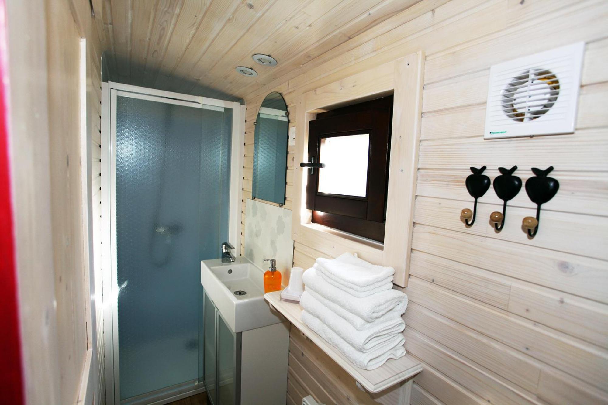 Les Perelles Bed & Breakfast Saint-Vigor-le-Grand Oda fotoğraf
